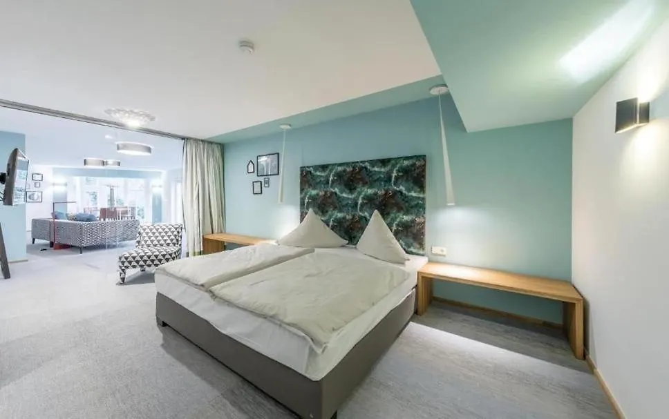 Austria Center Uno City Rooms And Capsules Wiedeń Apartament