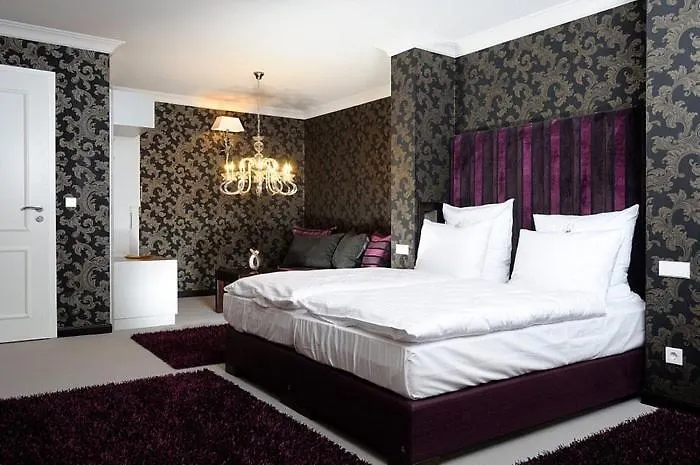 Austria Center Uno City Rooms And Capsules Vídeň Rakousko